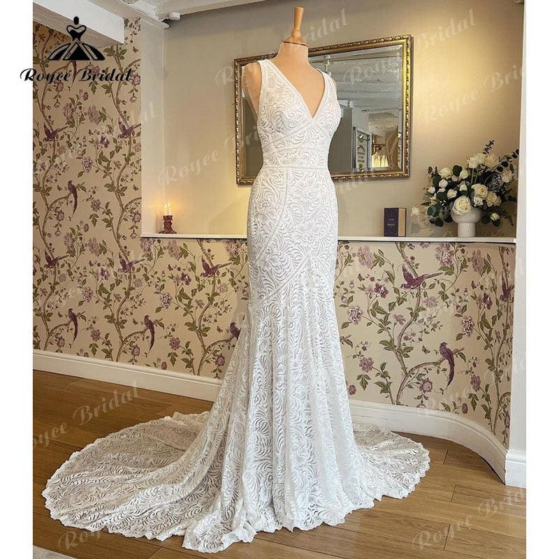 vestidos de novia largos corte sirena/trompeta con escote en V, sin mangas, con espalda abierta y encaje