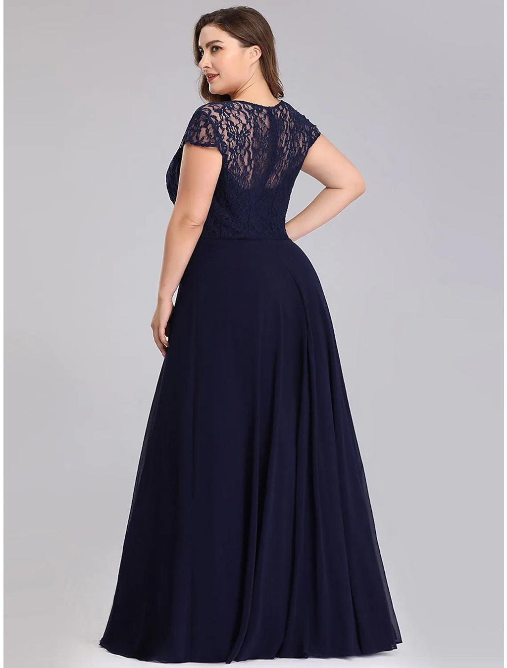 Vestido de fiesta de corte tubo/columna, hombros descubiertos, cintura alta, elegante vestido de dama de honor de verano, cola larga/cepillo, de gasa con pliegues