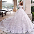 Vestidos de novia de encaje con escote en V y corte A de NumberSea