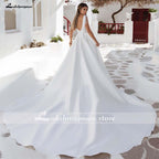 Vestidos de novia de satén con escote en V y corte A de NumberSea, elegantes apliques