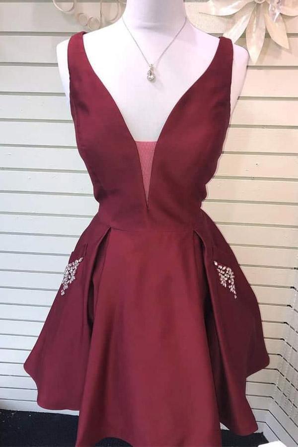 Vestido de fiesta de satén burdeos con escote en V y bolsillos PD360