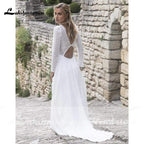 Vestidos de novia NumberSea con escote en V, encaje, manga larga y espalda descubierta