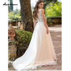 NumberSea V-Ausschnitt Spitze Brautkleid Applikationen Ärmellos