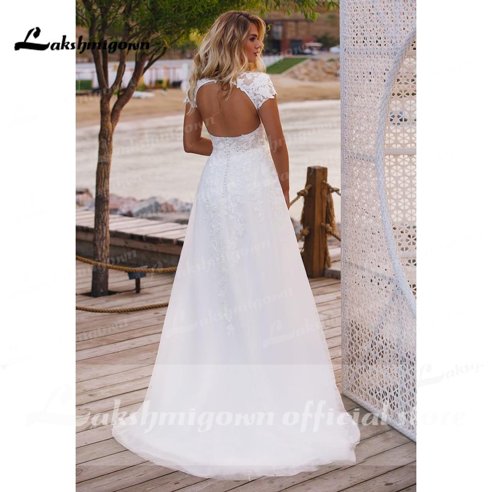 Vestidos de novia NumberSea con escote en V, manga corta, apliques de encaje y espalda abierta