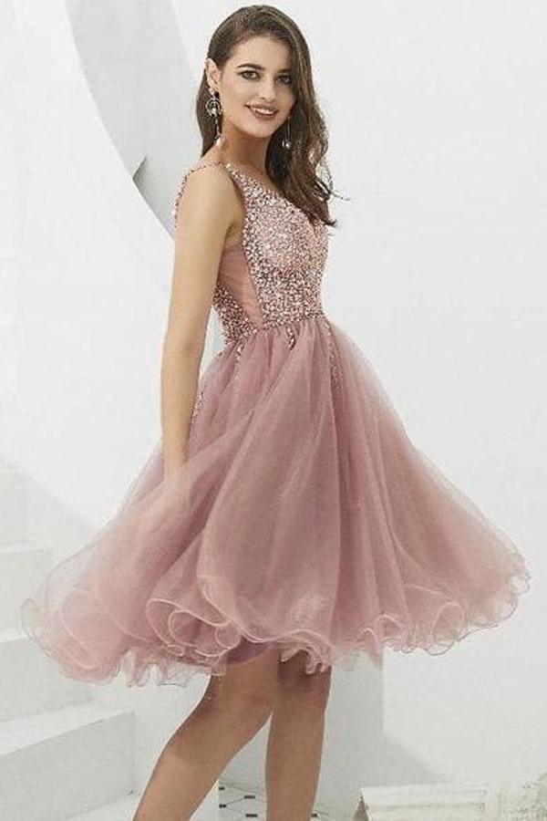 Vestidos de fiesta cortos de tul con escote en V y cuentas para el regreso a casa