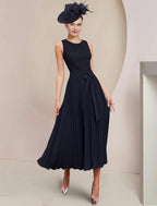 Vestido de dos piezas de corte A para madre de la novia, para invitados a la boda, estilo vintage, elegante, escote redondo, largo hasta la rodilla, de gasa, sin mangas, cruzado, con lazo(s) y pliegues.