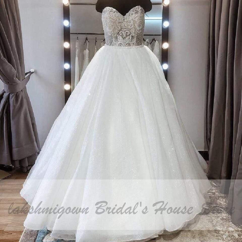 Vestido de novia de dos piezas con encaje vintage y falda desmontable de NumberSea