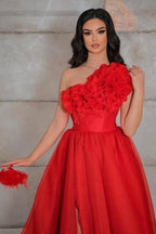 Patrón de vestido de noche vintage de tul con corte A, sin mangas y un solo hombro