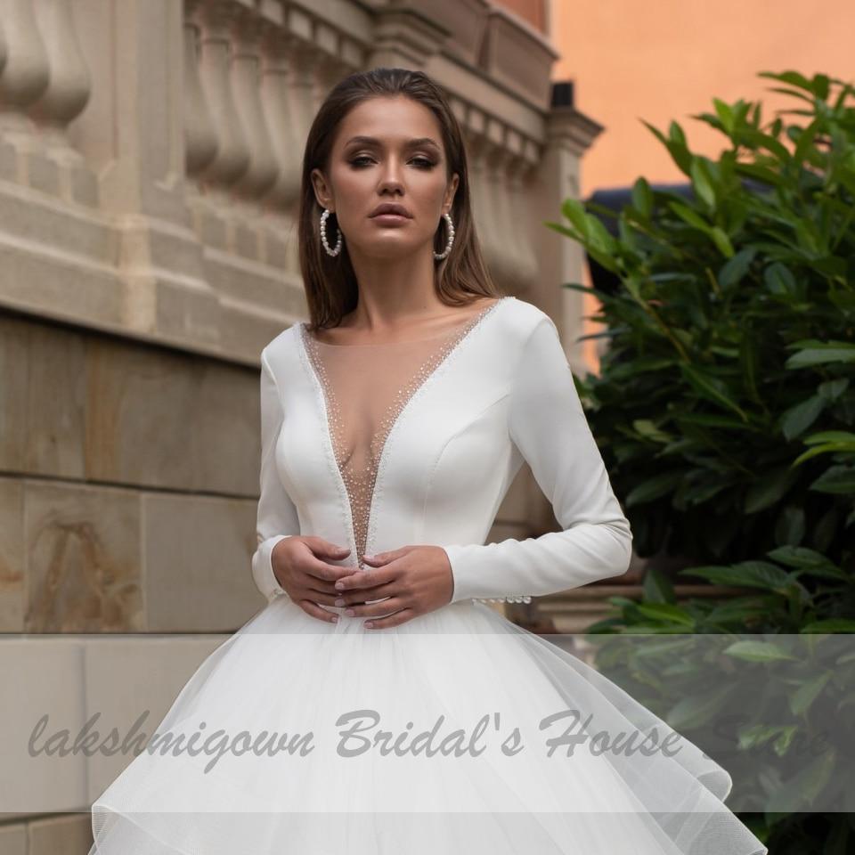 Vestido de novia vintage con volantes y manga larga de NumberSea