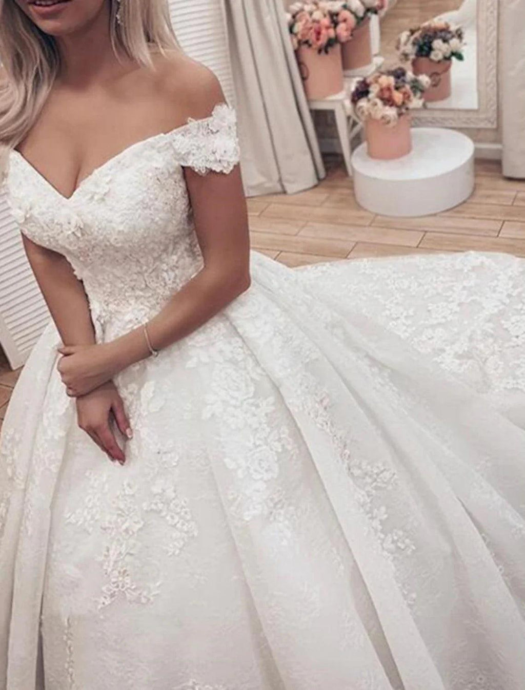Vestidos de novia formales de compromiso, vestido de fiesta, hombros descubiertos, manga corta, cola capilla, vestidos de novia de encaje con apliques, fiesta de bodas de verano y otoño