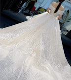 Vestido de novia NumberSea de manga larga con apliques de encaje para playa