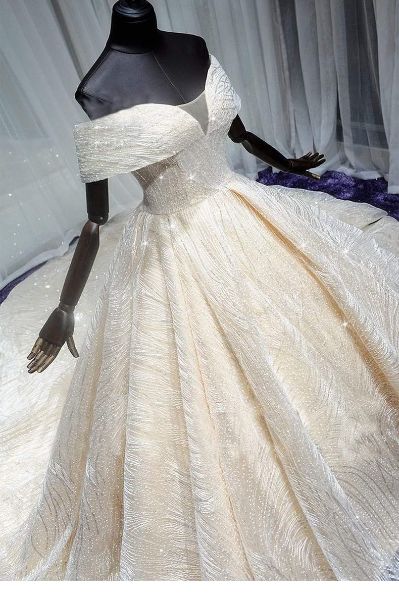 Vestido de novia NumberSea de manga larga con apliques de encaje para playa