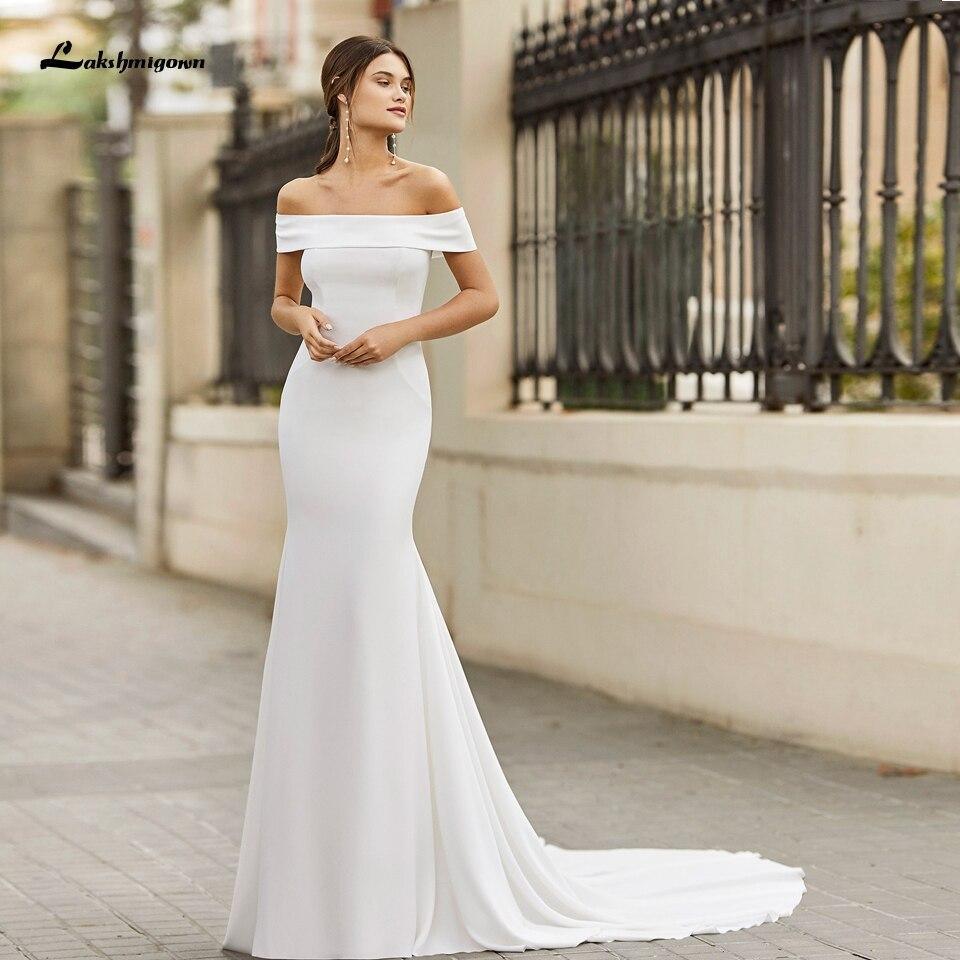 Vestido de novia sirena de satén blanco NumberSea con hombros descubiertos