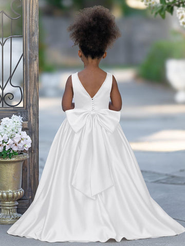 Vestido sin mangas de satén con escote de cuentas y detalle de lazo 