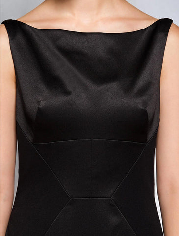 Etuikleid / Säulenkleid Partykleid Hochzeitsgast Knielang Ärmellos Bateau-Ausschnitt Satin mit Falten